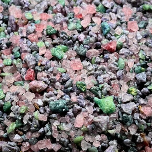 Creature Feature Sizzling Room Salt: Cedar Leather Sandal Floral Musk Scent - Picture 5 of 11